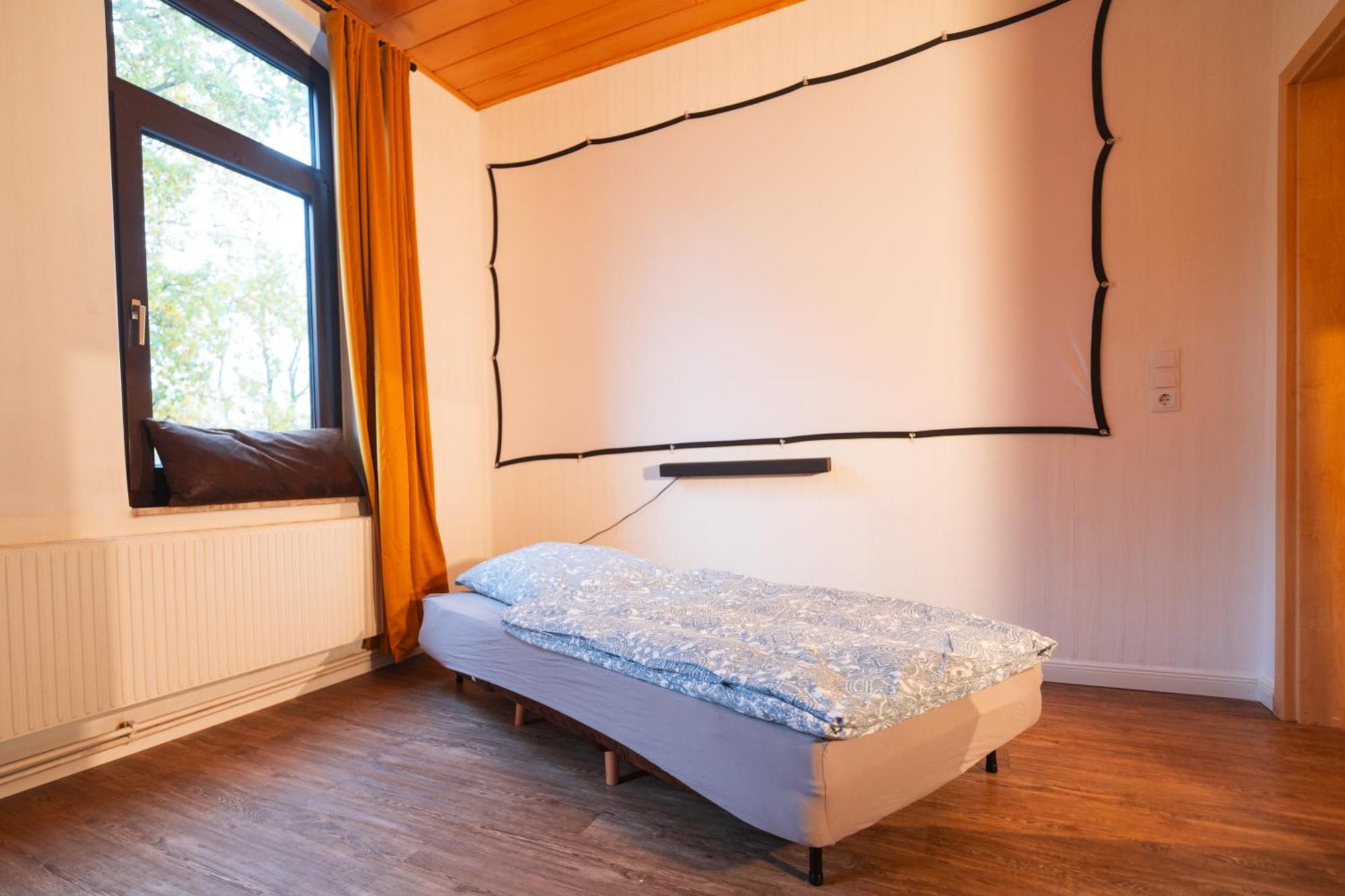 Das Blaue Tuerchen - Wohnung Mit Beamer Und Kicker 브레머하펜 외부 사진